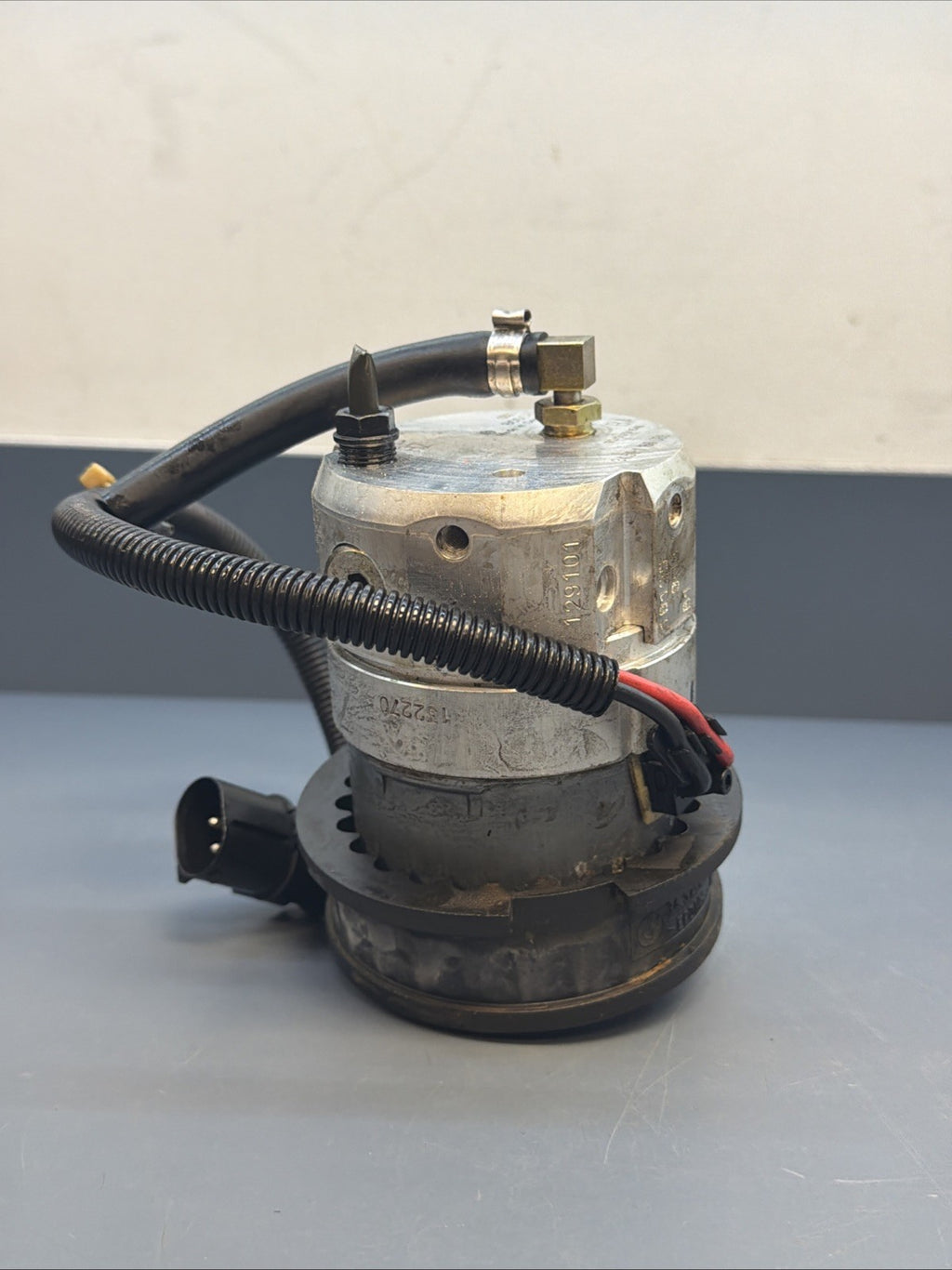 2000-06 BMW E46 325 330 M3 ABS DSC Brake Stability Dynamic Compressor 1166086