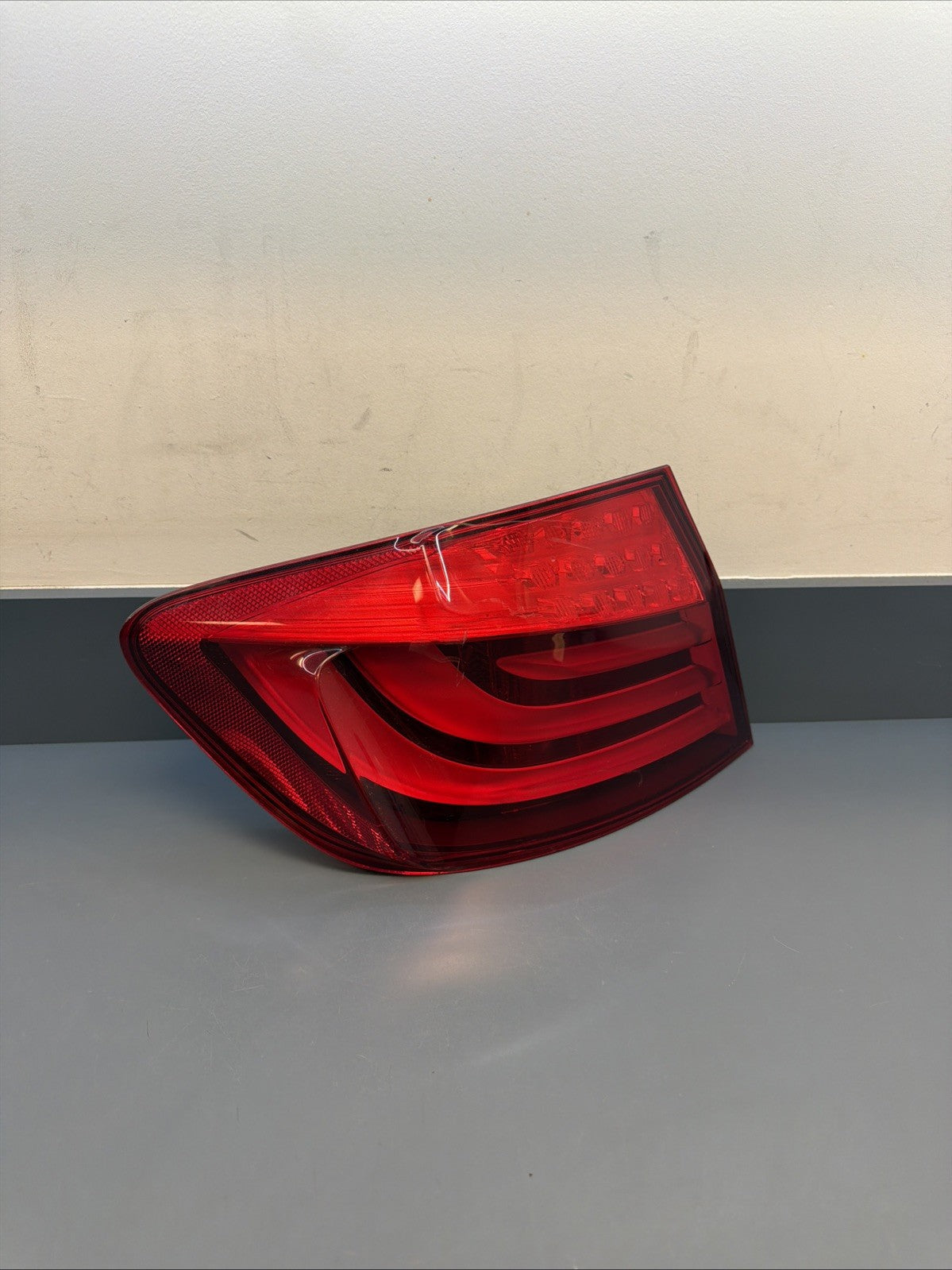 2011-2013 BMW F10 528i 535i 550i M5 TAIL LIGHT BRAKE DRIVER LEFT OEM 173462-01