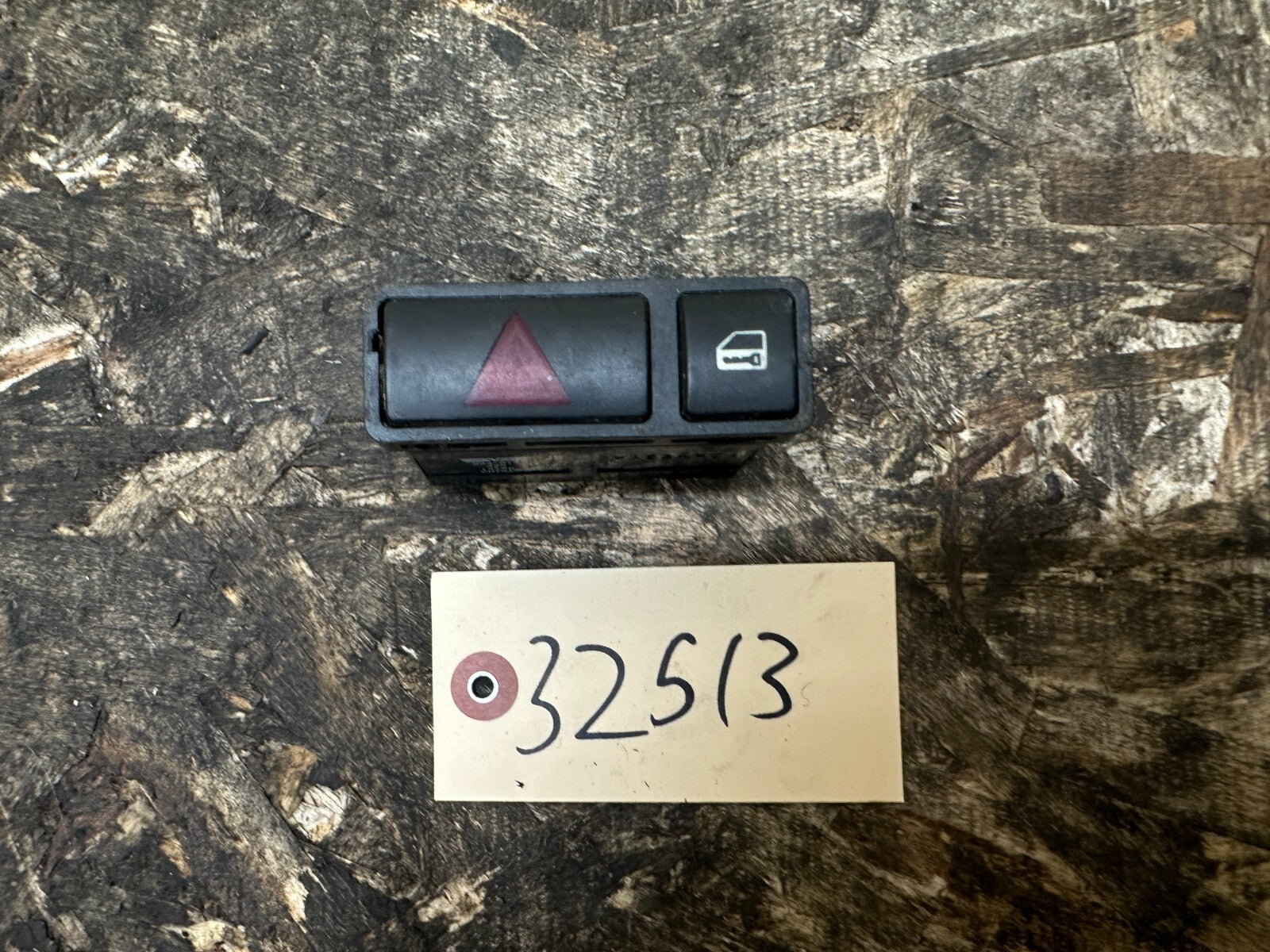 BMW 1999-2005 E46 AFTERMARKET HAZARD WINDOW LOCK MASTER SWITCH 924615