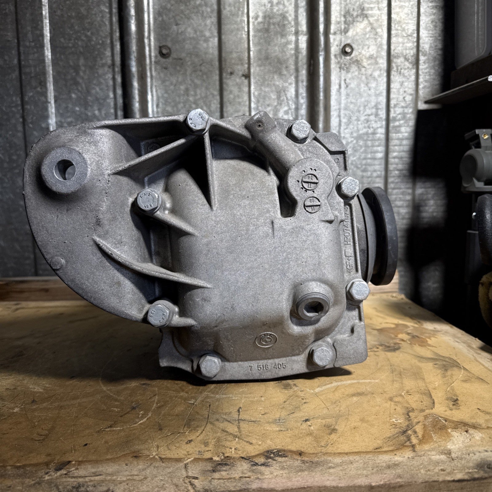 BMW REAR DIFFERENTIAL E90 3 SERIES FINAL DRIVE 3.91 7566191