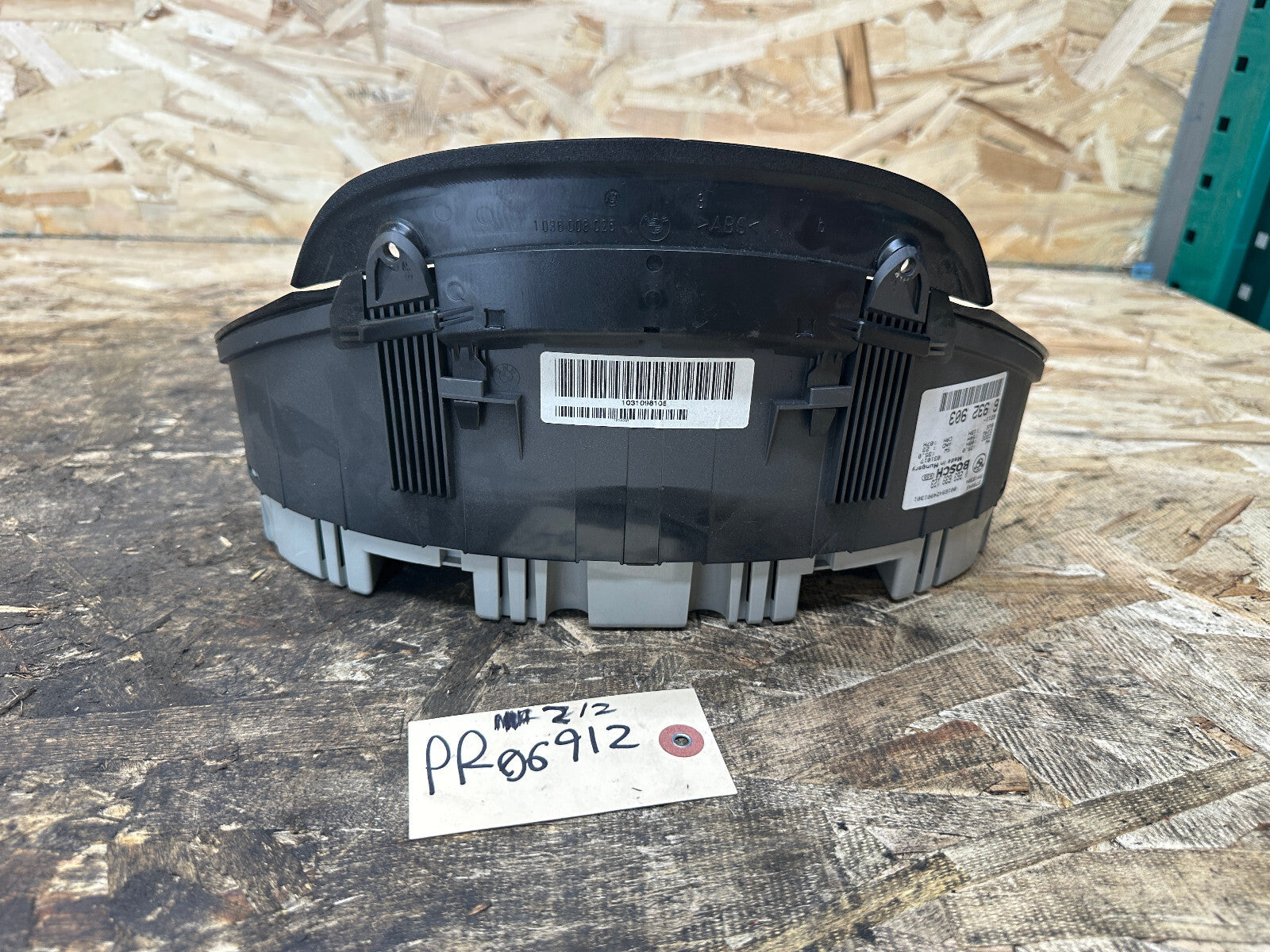 BMW 1999-2006 E46 3 SERIES SPEEDOMETER INSTRUMENT GAUGE CLUSTER MPH OEM 6932903