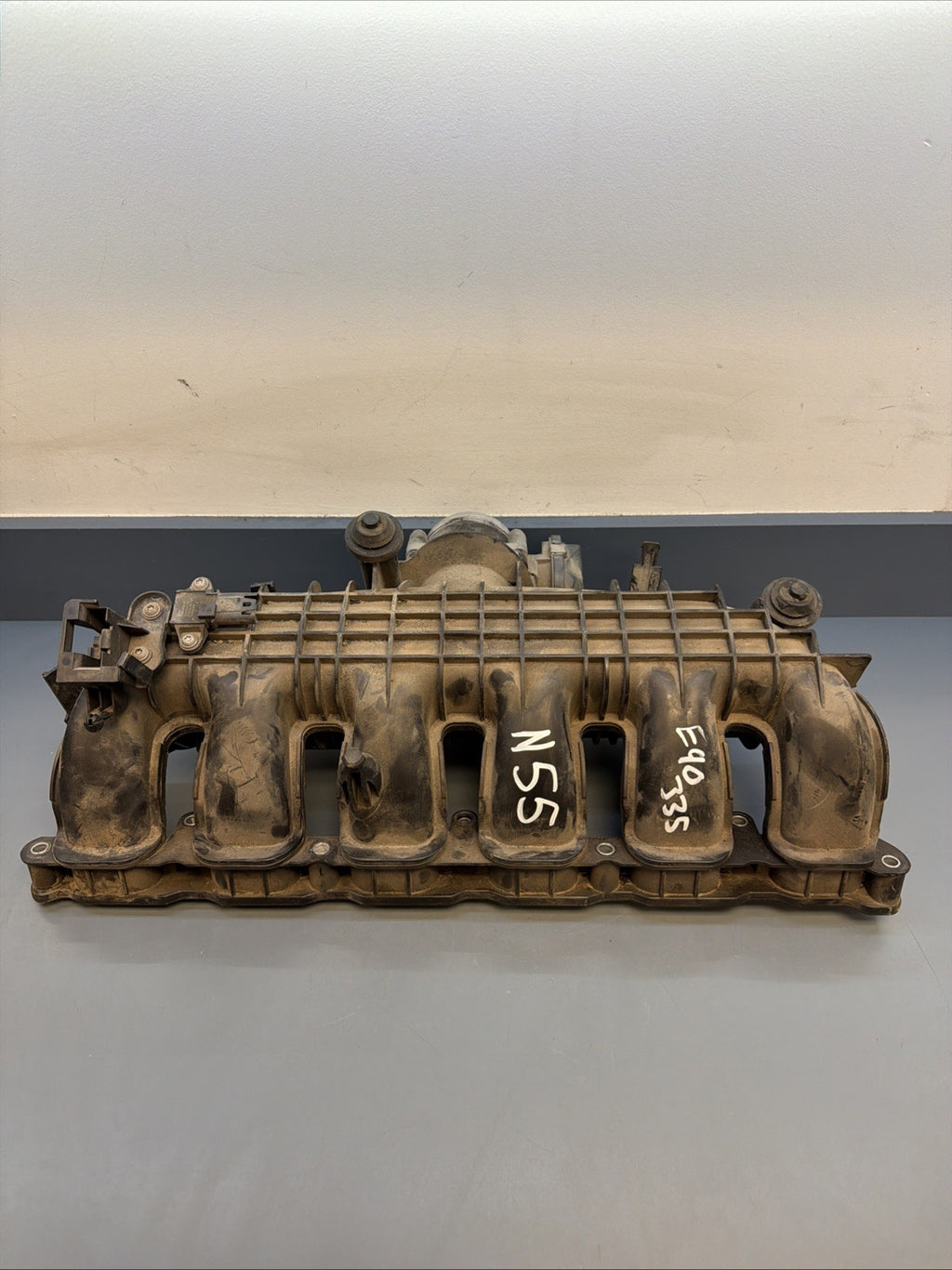 BMW E90 E92 E93 335 E82 135i N55 INTAKE MANIFOLD OEM 757691108 W THROTTLE