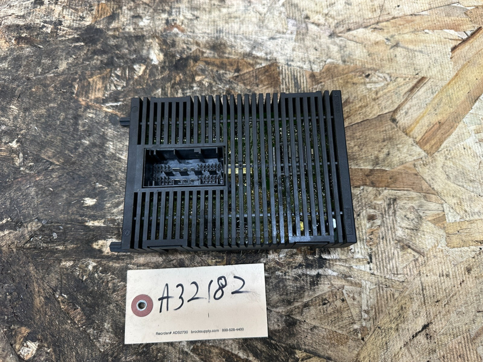 BMW 2003-2006 E83 X3 FOOTWELL HEADLIGHT LAMP CONTROL MODULE OEM 3413319