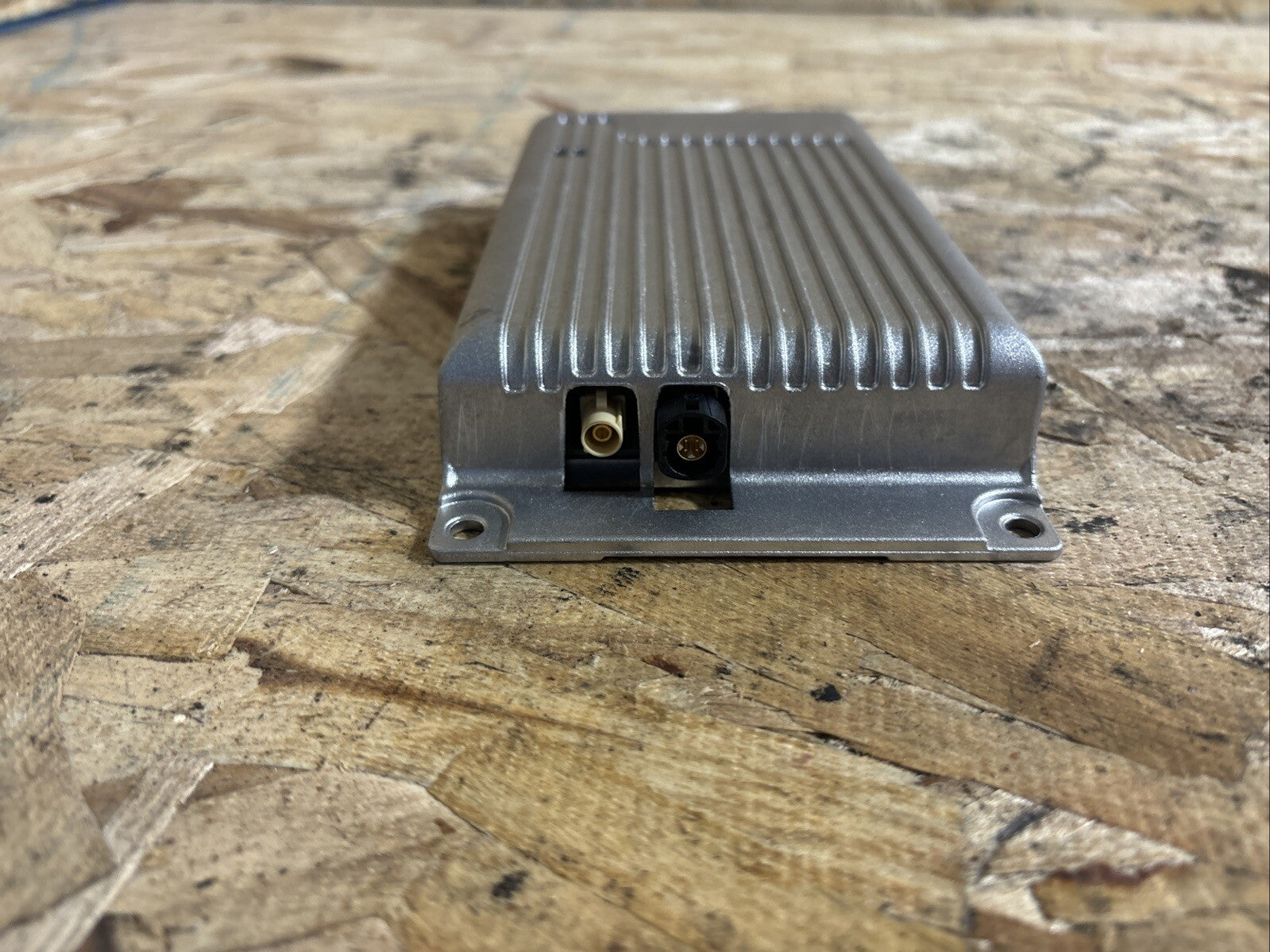 2007-10 BMW E60 E90 E92 M3 Amplifier Module 84109149843 / 9149843