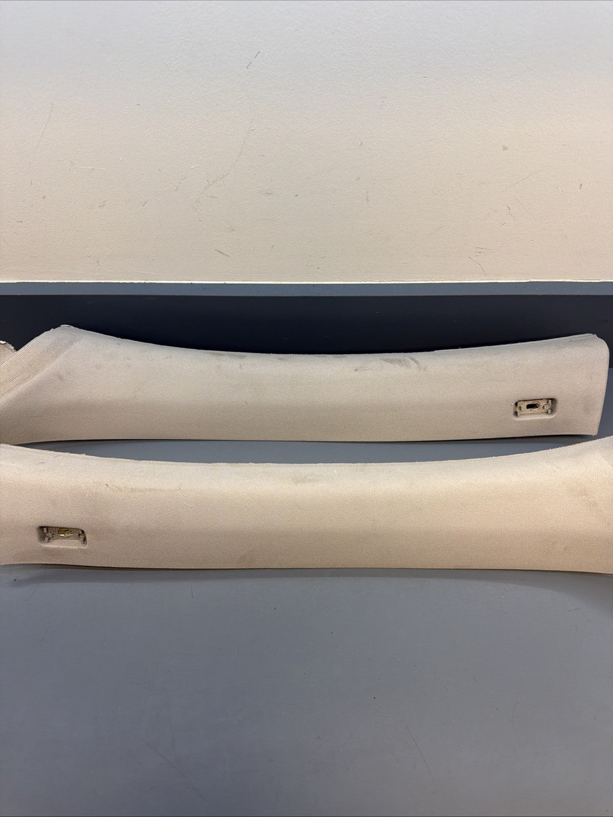 BMW E90 3 Series 4dr Front Left & Right A Pillar Cloth Trim 7058332 7058331 GRAY