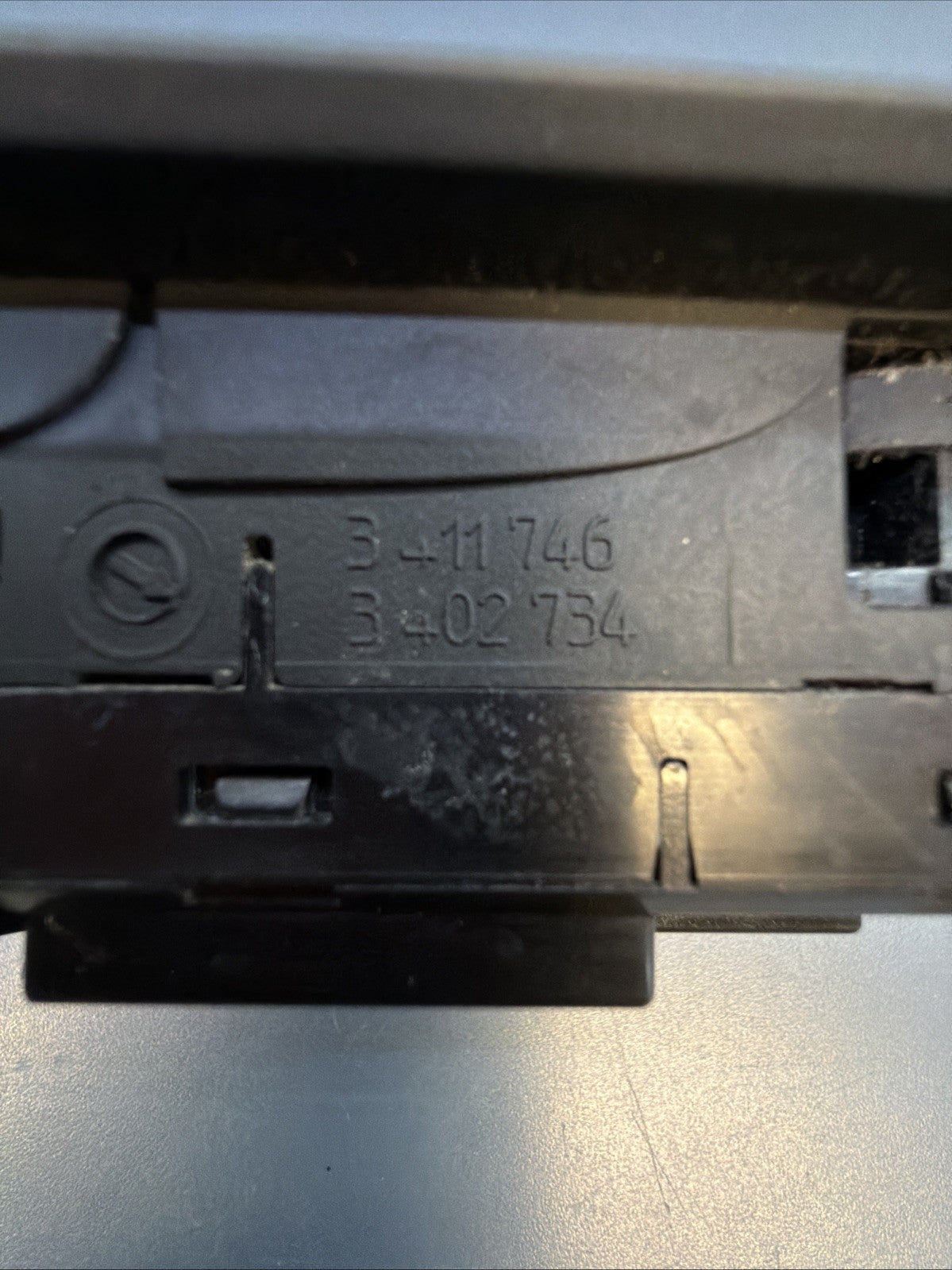 Door Master Power Window Switch Driver Side 3414354 fits 2004-2010 BMW X3
