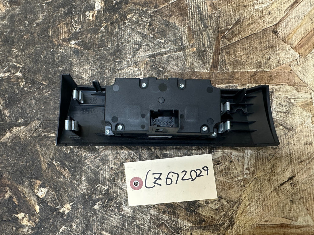 BMW 2008-2010 E60/E61 HEADLIGHT CONTROL SWITCH PANEL BLACK TRIM OEM BMW 6988553