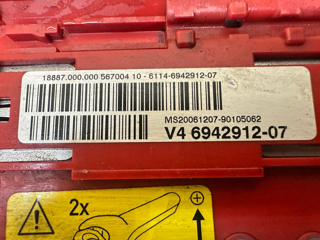 BMW 03-13 E81 E90 E84 1/3 SERIES X1 POSITIVE POWER DISTRIBUTION BOX 6942912
