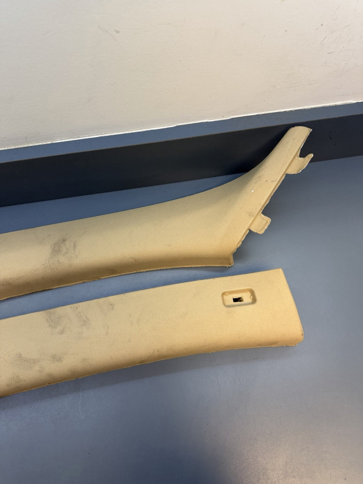 BMW E90 335xi Series 4dr Front Left & Right A Pillar Cloth Trim 7058332 7058331