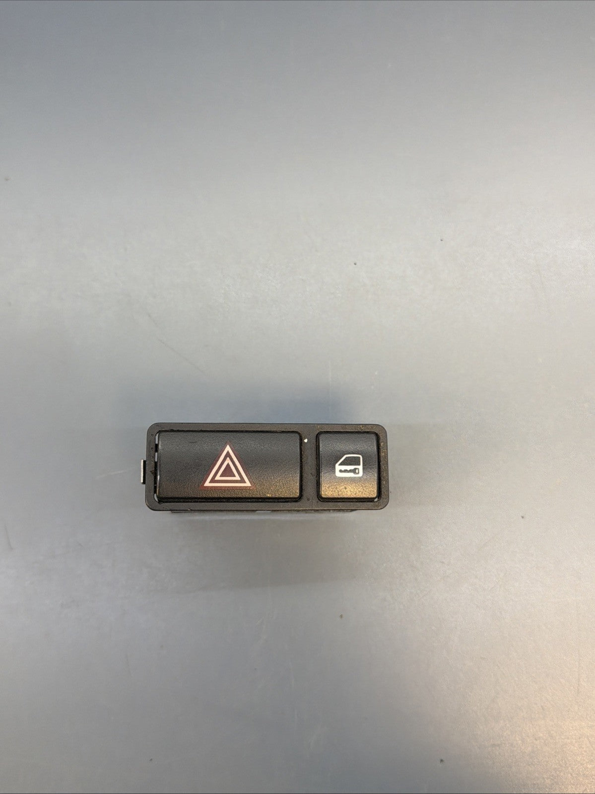 2000-2006 BMW E53 X5 E46 3 Series Hazard Locking Switch OEM 8368920