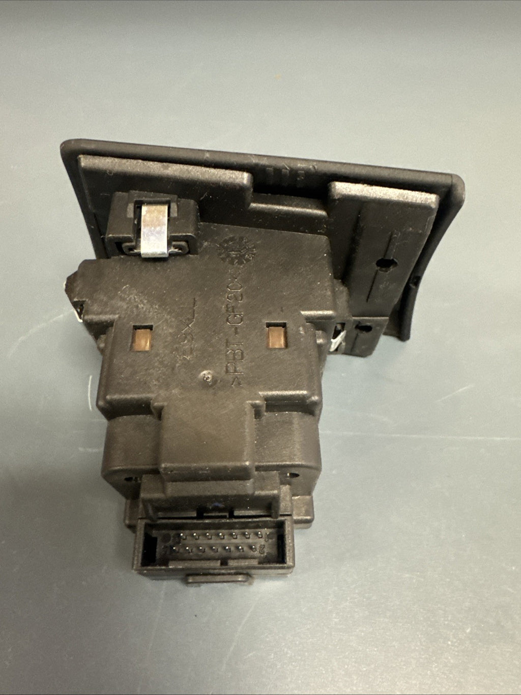 06-13 BMW E90 E92 E93 328i 335i Ignition Module Cylinder Key 6954719 OEM