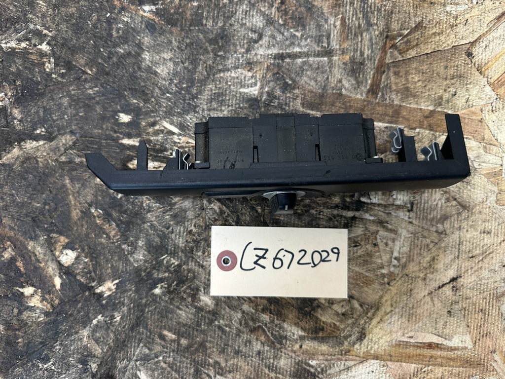 BMW 2008-2010 E60/E61 HEADLIGHT CONTROL SWITCH PANEL BLACK TRIM OEM BMW 6988553