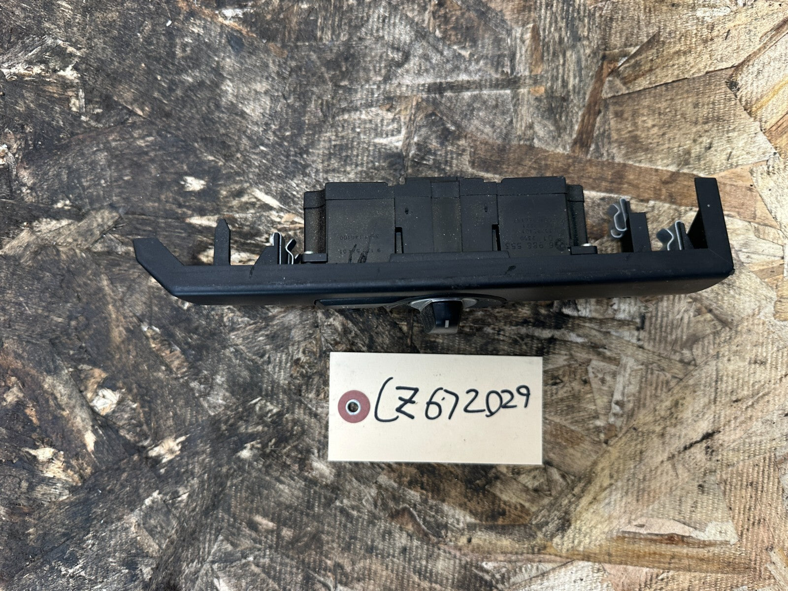 BMW 2008-2010 E60/E61 HEADLIGHT CONTROL SWITCH PANEL BLACK TRIM OEM BMW 6988553