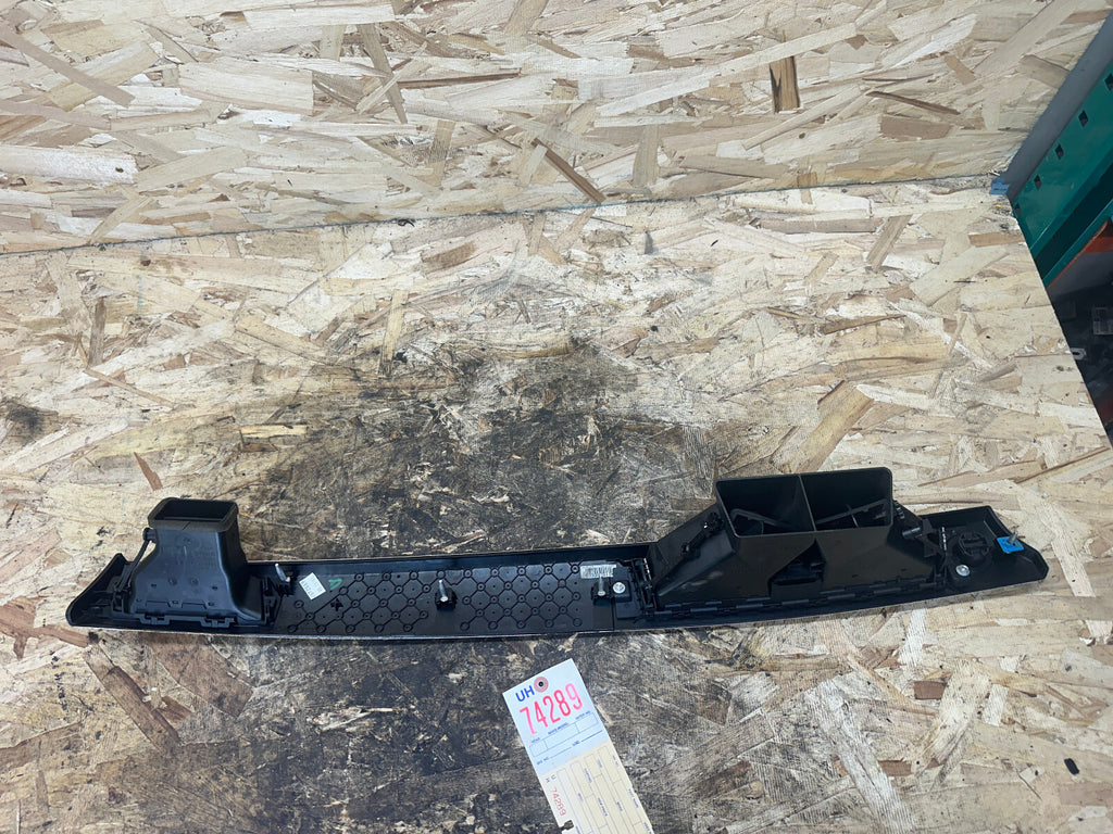 BMW 2004-2011 E90 3 SERIES CENTER RIGHT DASH VENT TRIM ALUMINUM OEM 6982457