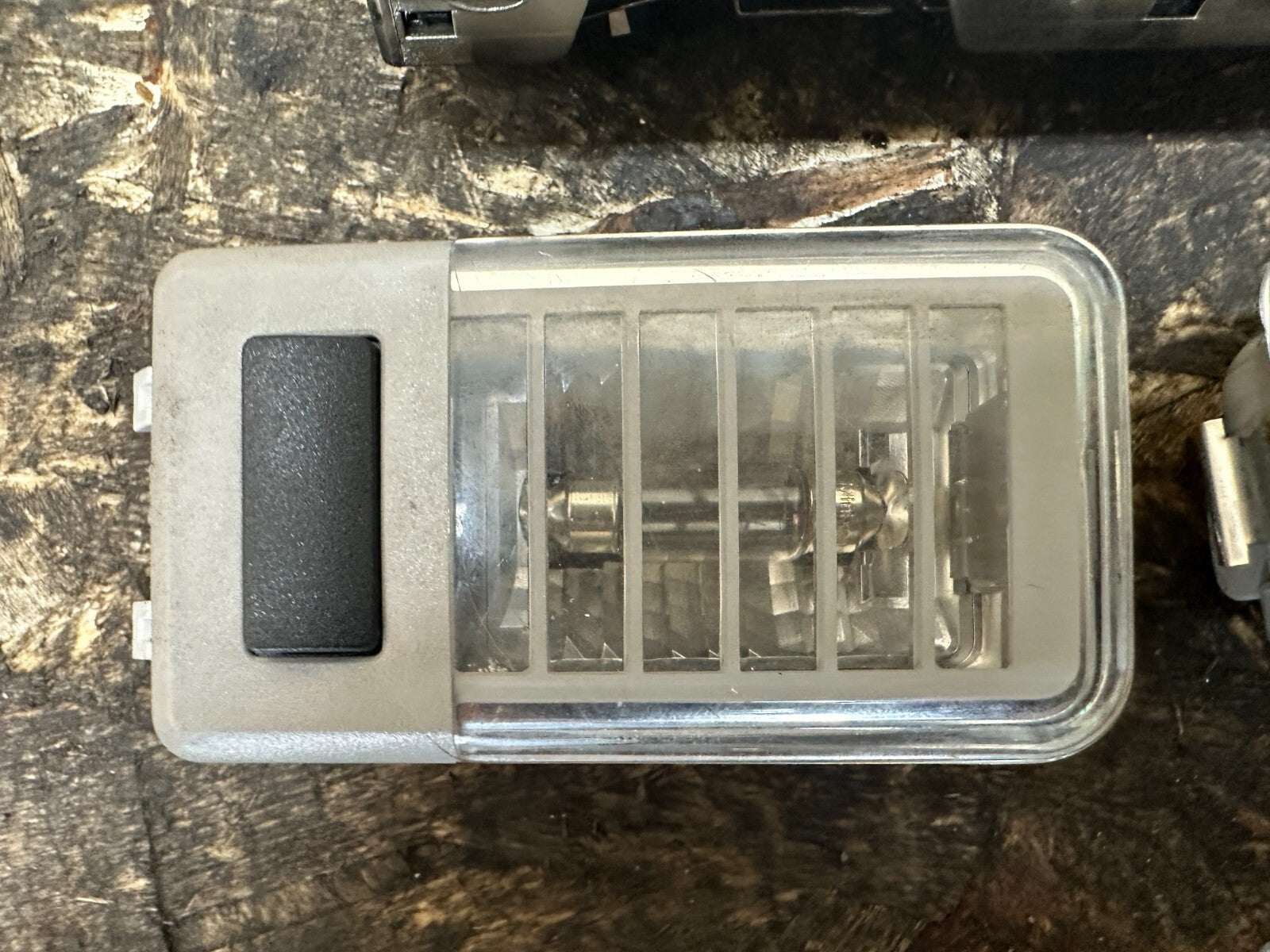 BMW 98-10 E83 E53 E83 X3 X5 INTERIOR READING LIGHT SET 6962046+36+140929+30