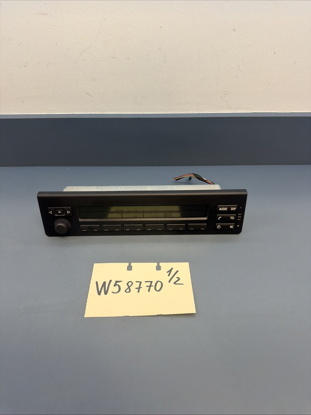BMW E39 OEM STEREO RADIO MID INFO DISPLAY Head UNIT 65828360742