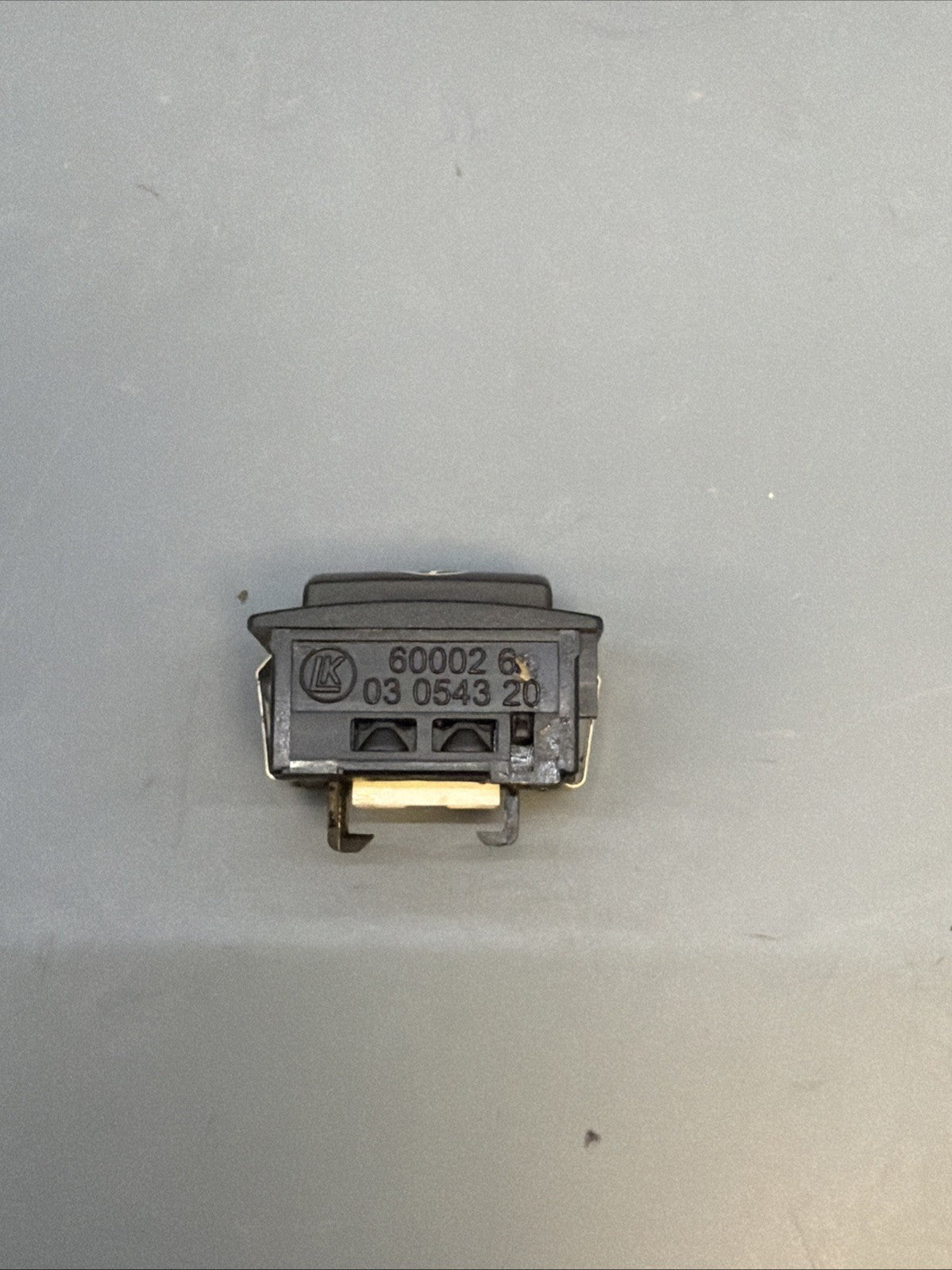 OEM BMW E88 E90 E92 E93 Steering Wheel Heated Switch Button Unit 9143639