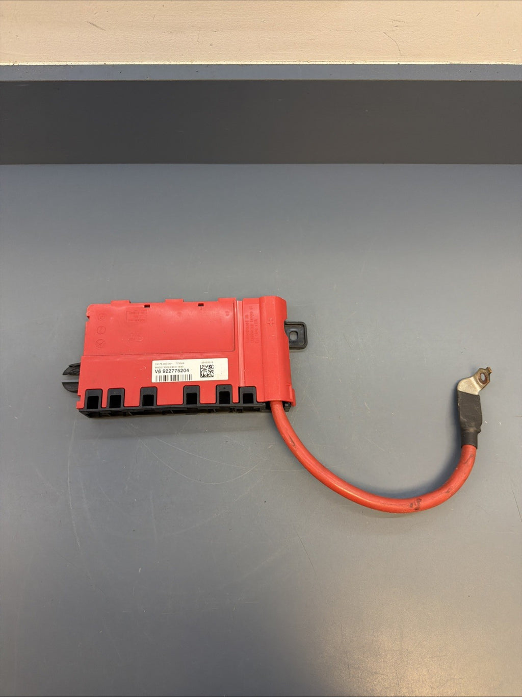 12-20 BMW F30 F32 328 BATTERY POWER DISTRIBUTION JUNCTION FUSE BOX OEM 922775204