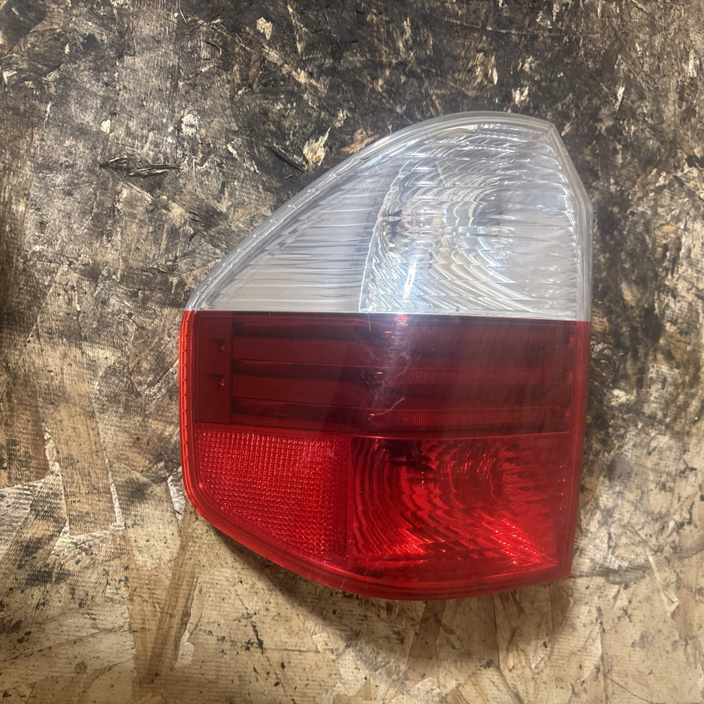 2010 BMW X3 OEM Left Hand Drivers Side Rear Tail Light Brake Lamp 7162211 07-09