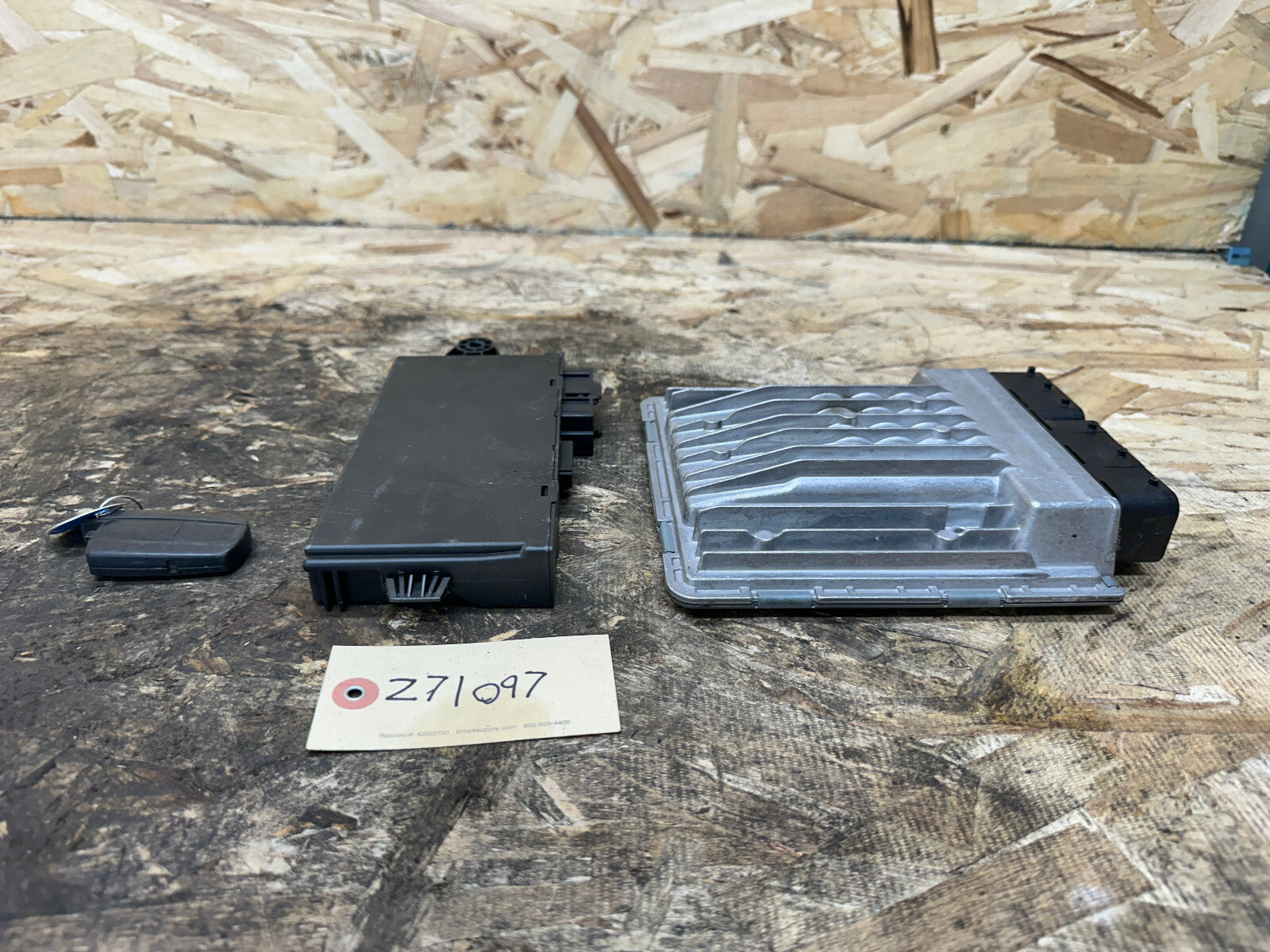 BMW 6-13 325i 328i 330i E90 3 SERIES N52 ENGINE ECU+CAS+KEY 7574544 MSV80