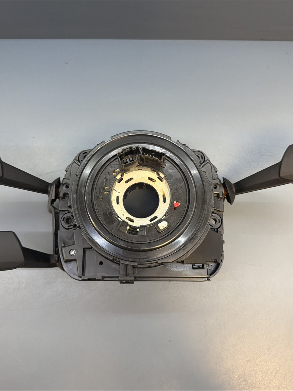 06-13 BMW E90 E92 328i Steering Column Switch Clockspring Clock Spring 9121901