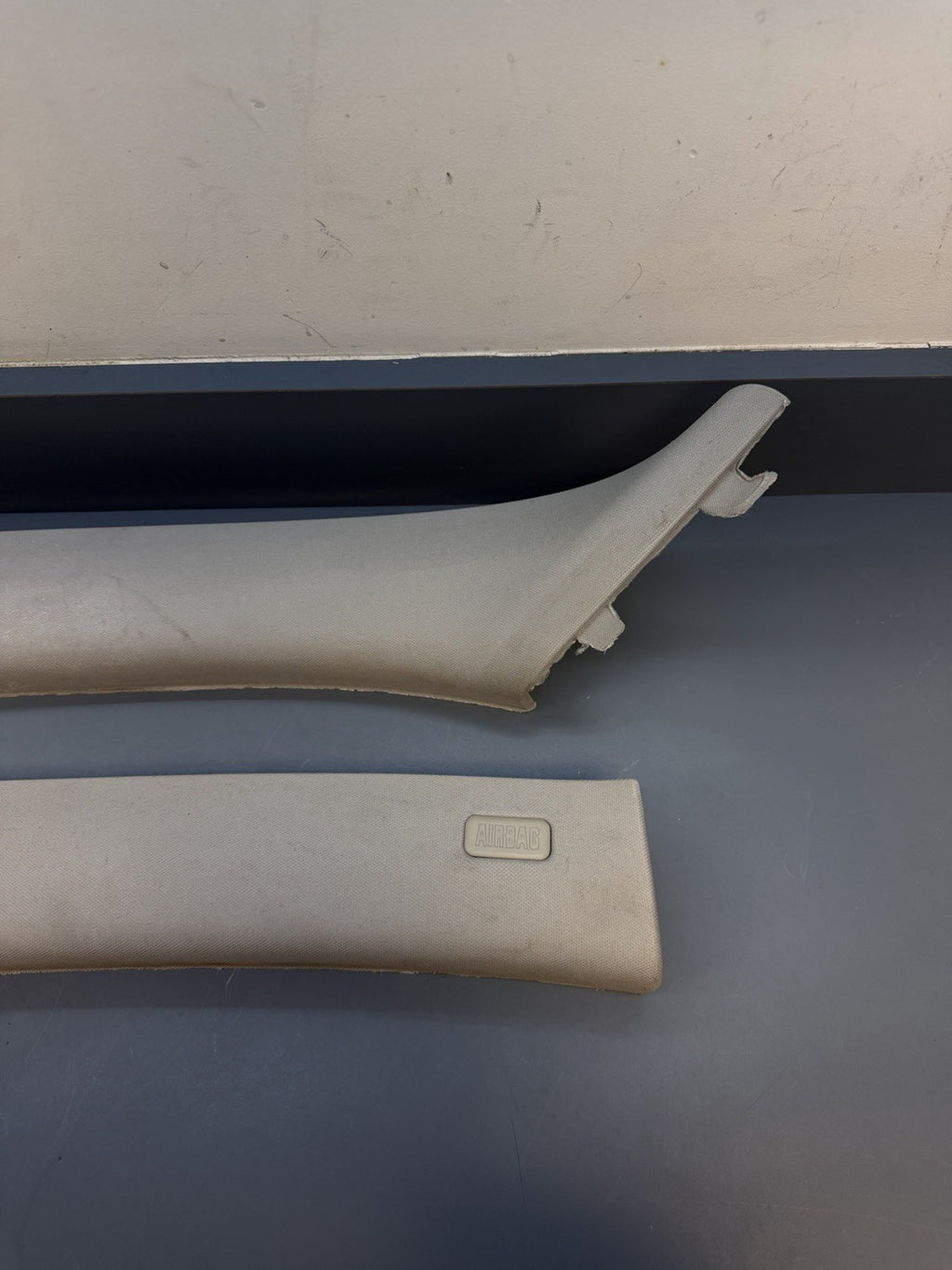 BMW E90 335xi Series 4dr Front Left & Right A Pillar Cloth Trim 7058332 7058331