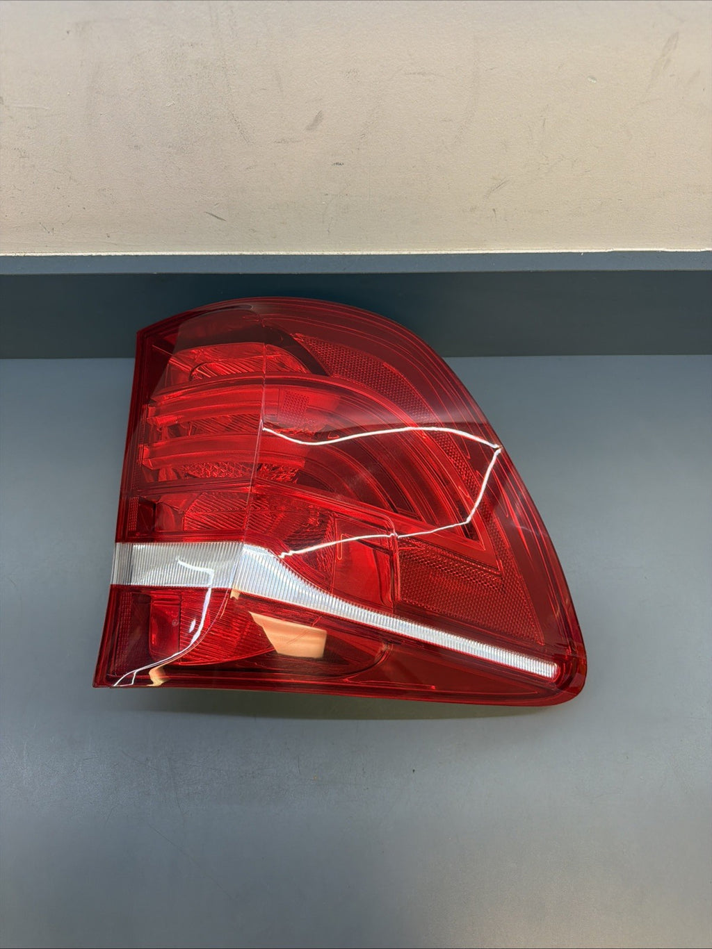 11-17 BMW X3 F25 Rear Left Driver LH Side Outer Tail Light Lamp OEM 7220241