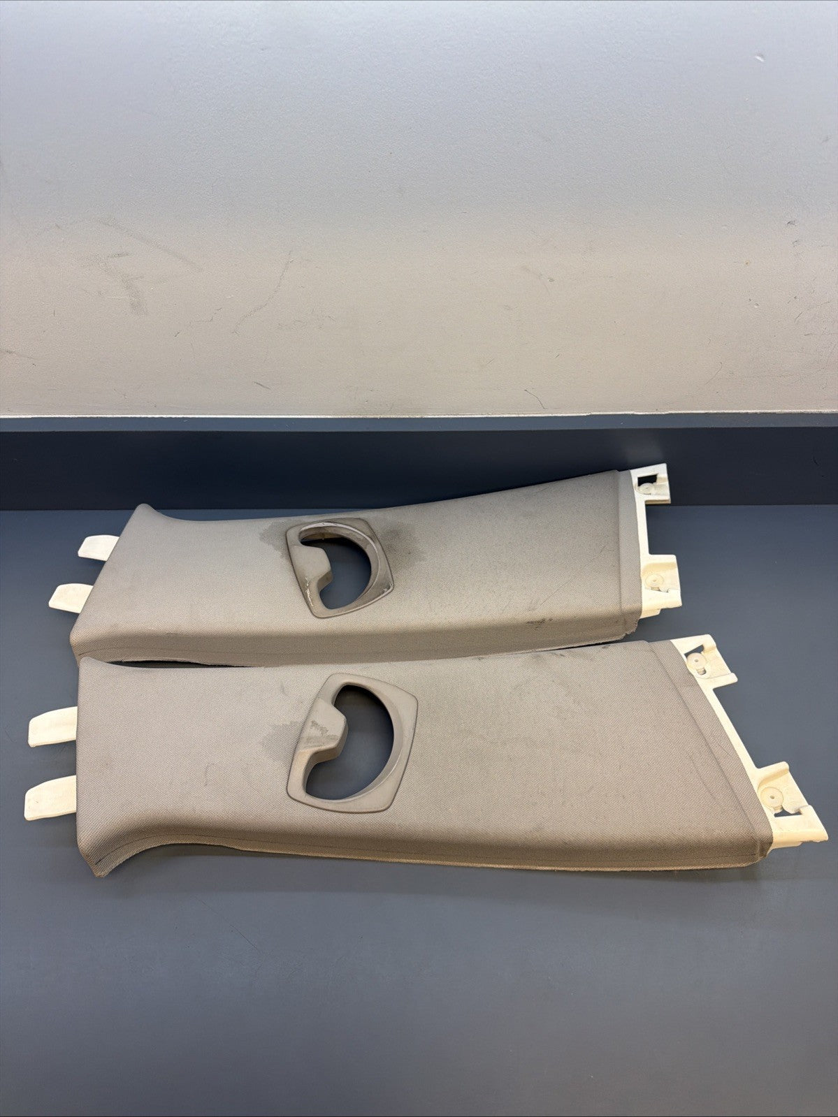 06-12 BMW E90 E91 328i UPPER B PILLAR TRIM LEFT & RIGHT 7058336 7058336 *READ*