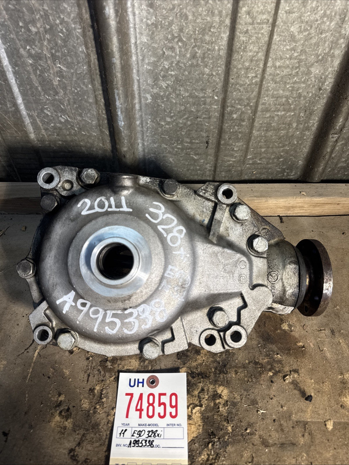Front Differential Carrier Final Drive 3.91  AWD Diff OEM BMW E90 328Xi