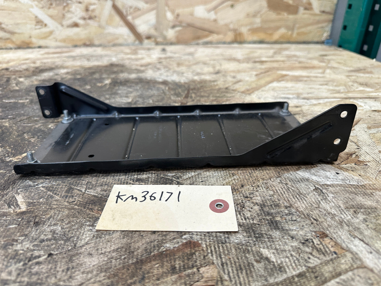 BMW 97-06 E46 3 SERIES MOUNTING BRACKET FOR TELEMATICS CONTROL MODULE C
