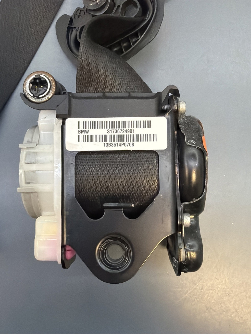 11-18 OEM BMW F25 F26 X3 X4 Front Left Driver Side Seat Belt Seatbelt Retractor