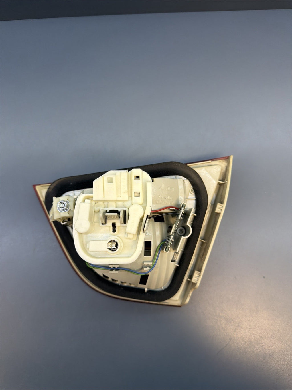 09-11 BMW E90 328i 335i Sedan Left Driver Trunk Taillight Light 7289427 OEM LCI