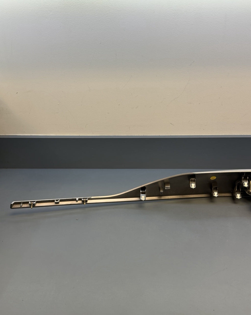 BMW F30 F31 F32 F33 F36 Center Dash Trim w/ Dual Air Vent OEM 9218552 9231206