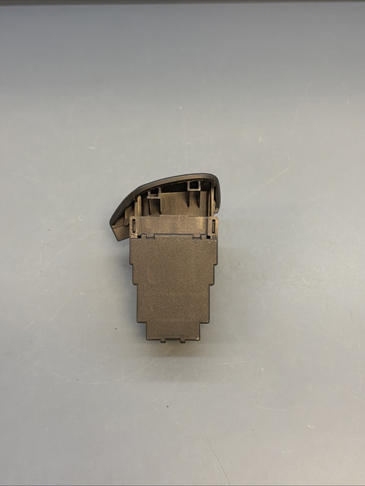 2009-2015 BMW X1 E84 Ignition Control Module 9194399