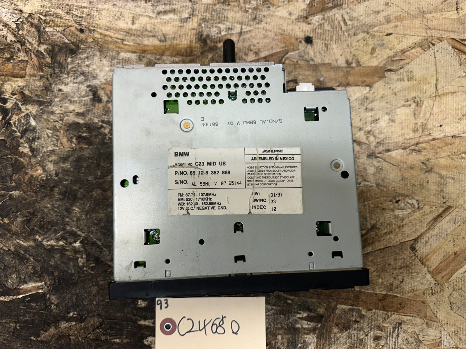 BMW 1995-2001 E38 7 SERIES CASSETTE RADIO PLAYER OEM 8352868