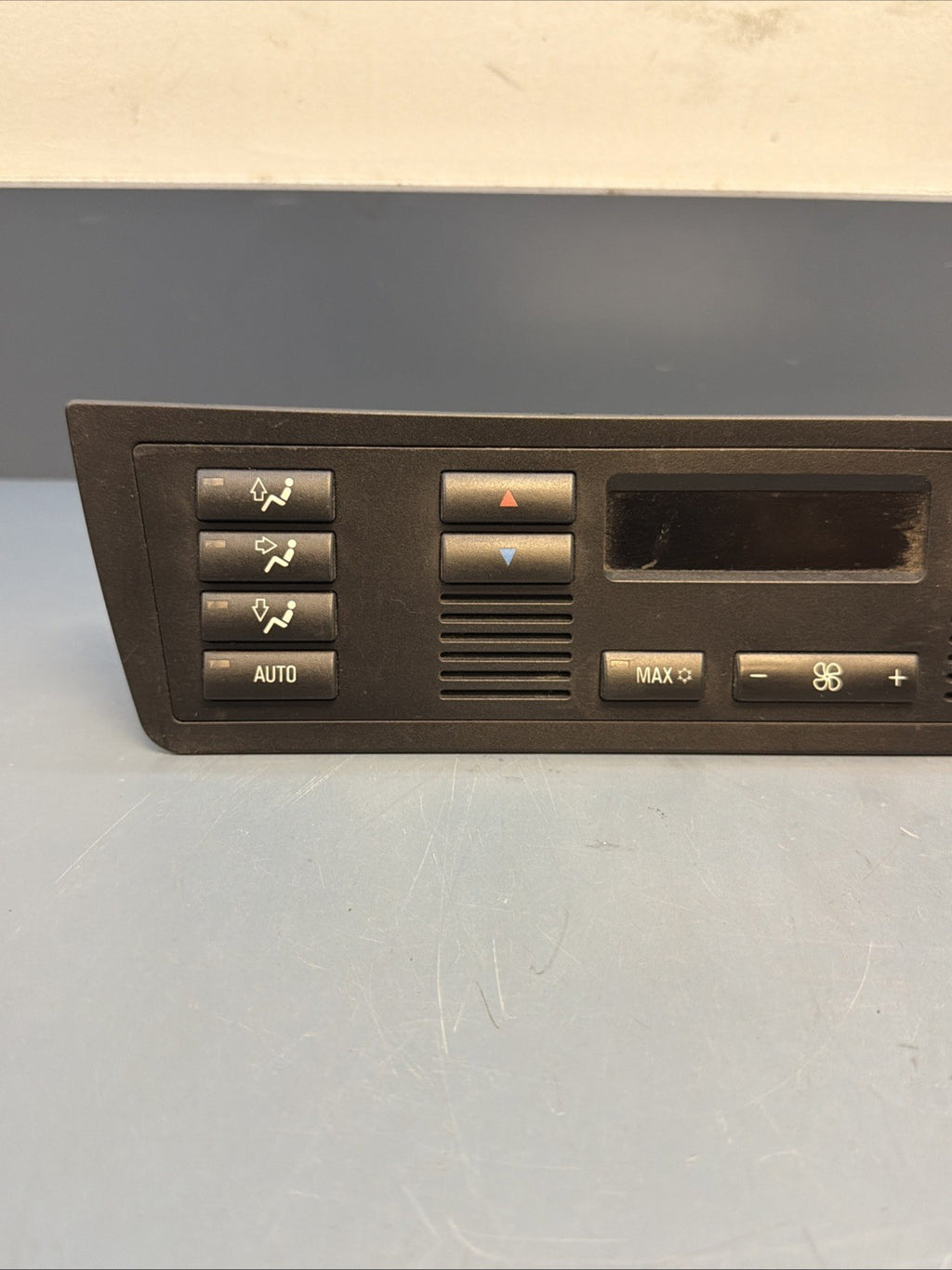 BMW E53 X5 00-06 OEM AC HEATER DIGITAL CLIMATE CONTROL UNIT 6411-6916648