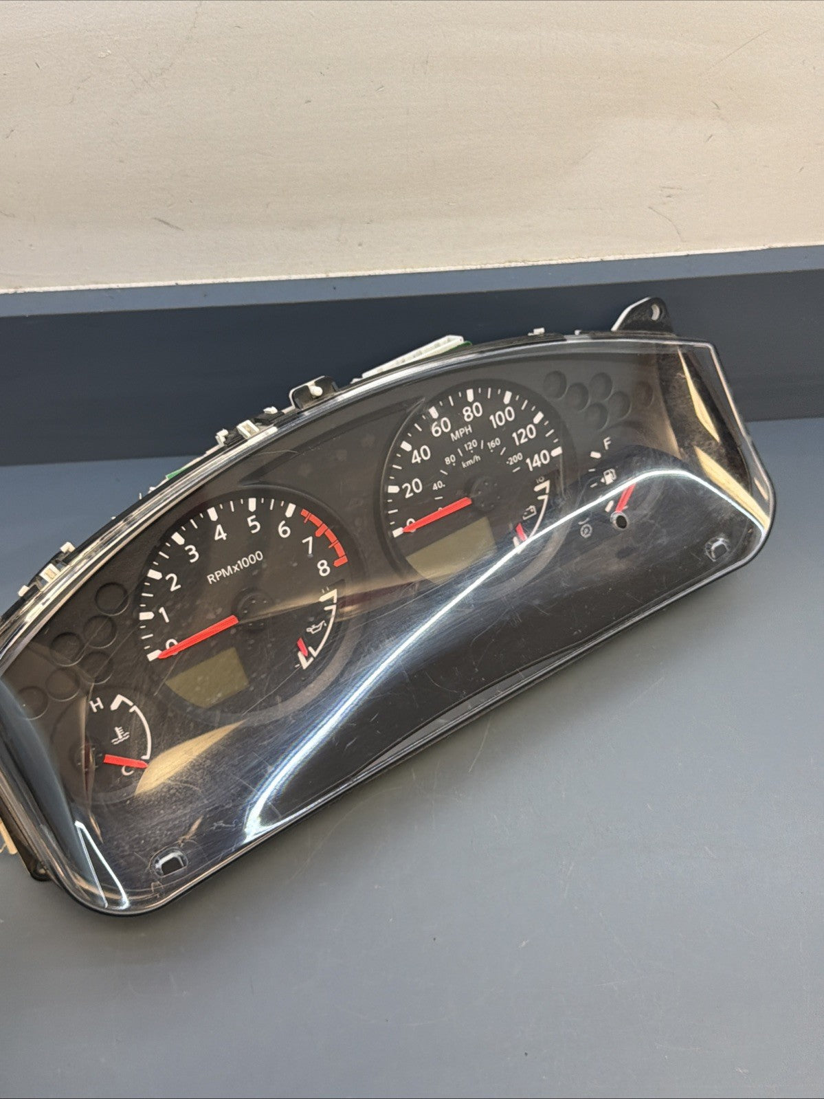 2005-2008 NISSAN XTERRA SPEEDOMETER GAUGE INSTRUMENT CLUSTER W TACH 24810EA04C