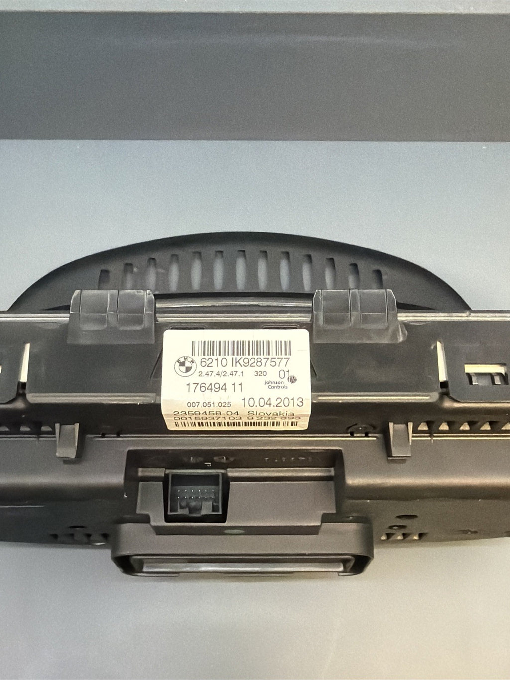BMW X3 F25 INSTRUMENT CLUSTER SPEEDOMETER GAUGE SPEEDOMETER 9287577