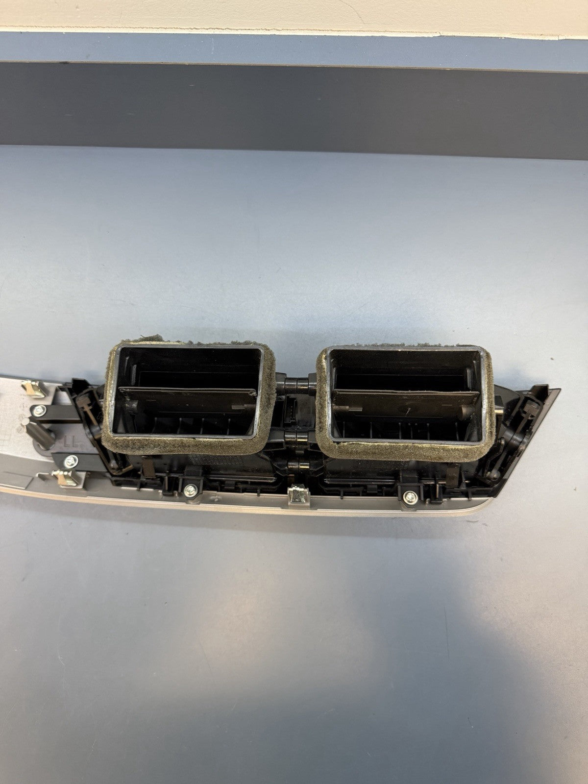 2012-2015 BMW X1 E84 Right Dash Panel Trim Bezel With Air Vents 2991701 OEM