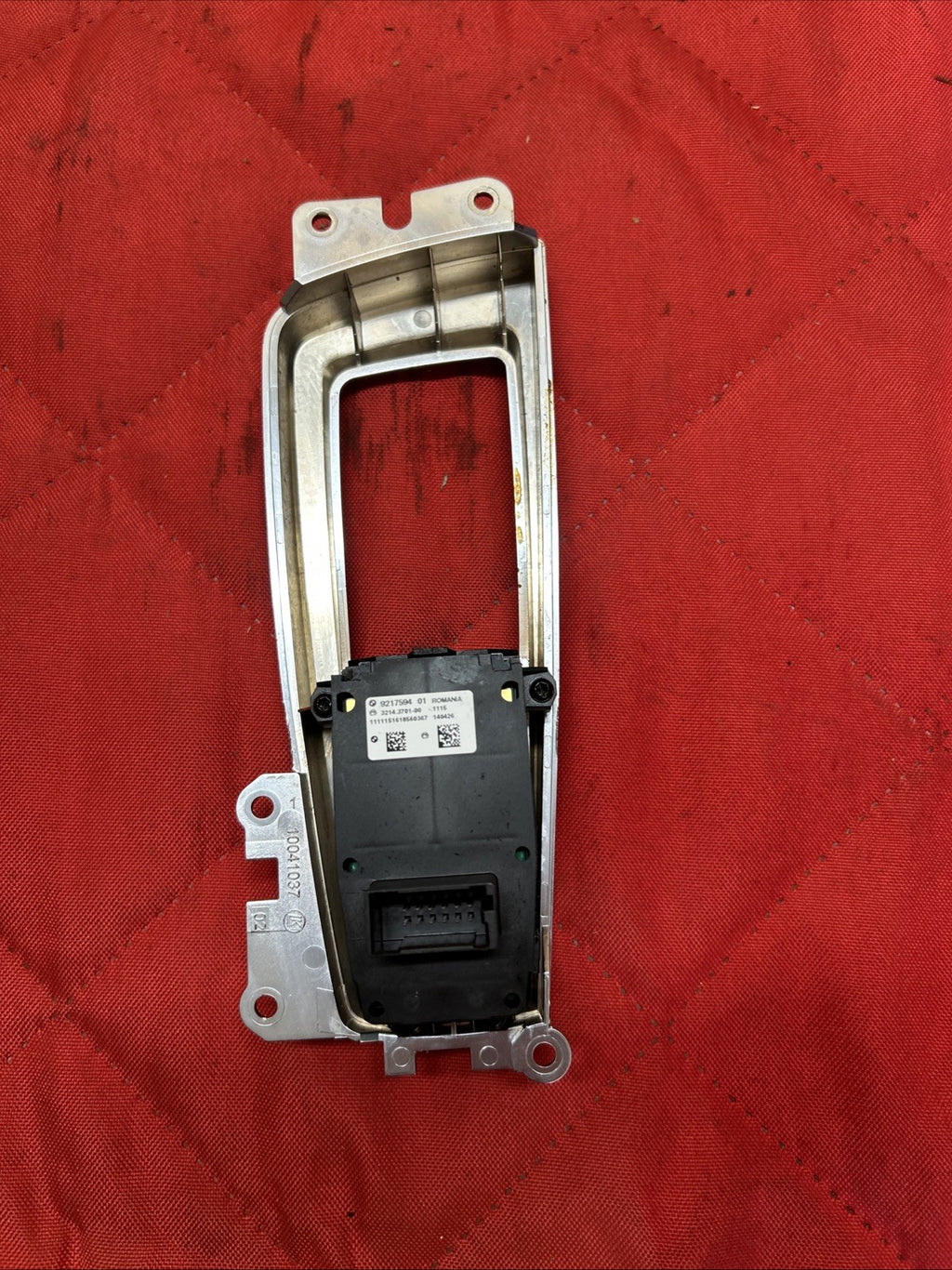 BMW 11-17 F25 X3 F1X 5 SERIES PARKING BRAKE SWITCH + TRIM SILVER OEM 9217594