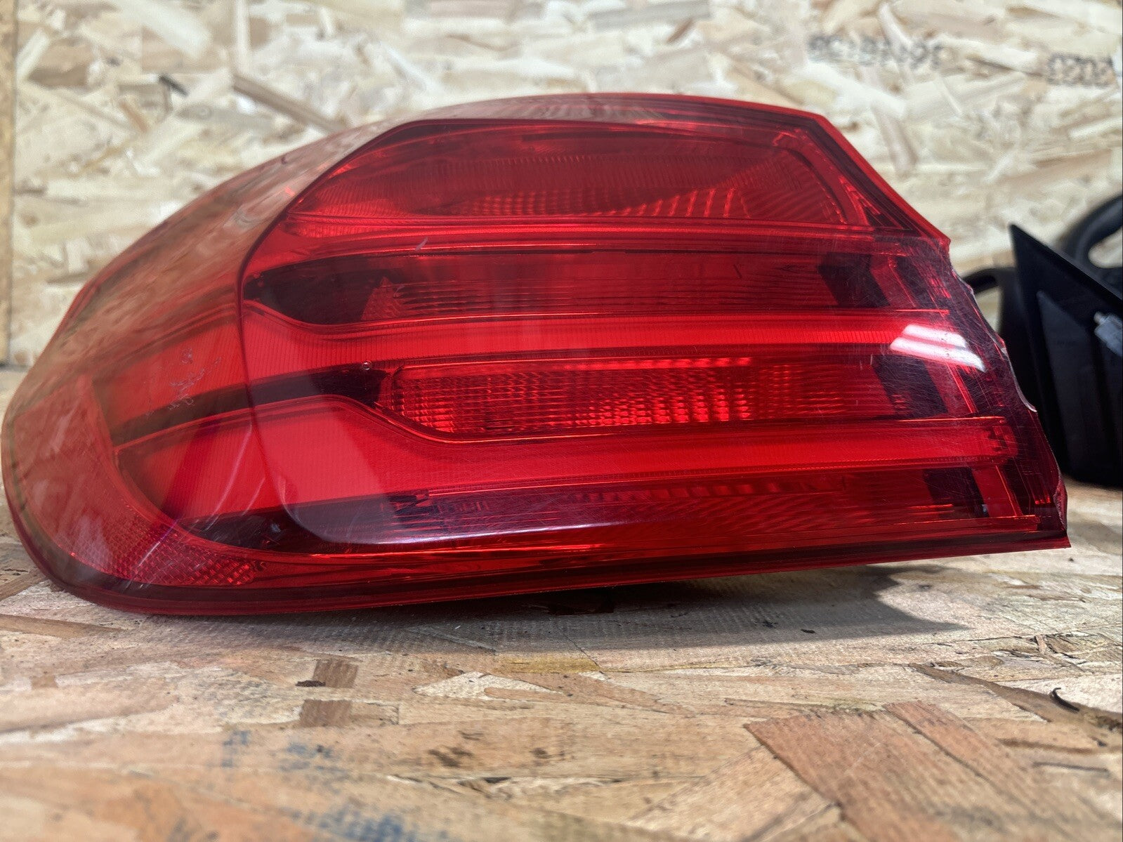 14-17 BMW F32 F82 F83 F33 F36 M4 REAR LEFT DRIVER SIDE OUTER TAIL LIGHT LAMP OEM