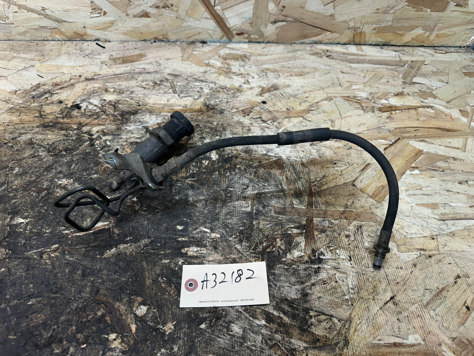 BMW 03-10 X3 CLUTCH MASTER CYLINDER PICKUP AND CLUTCH LINE OEM FTE6740/6785966