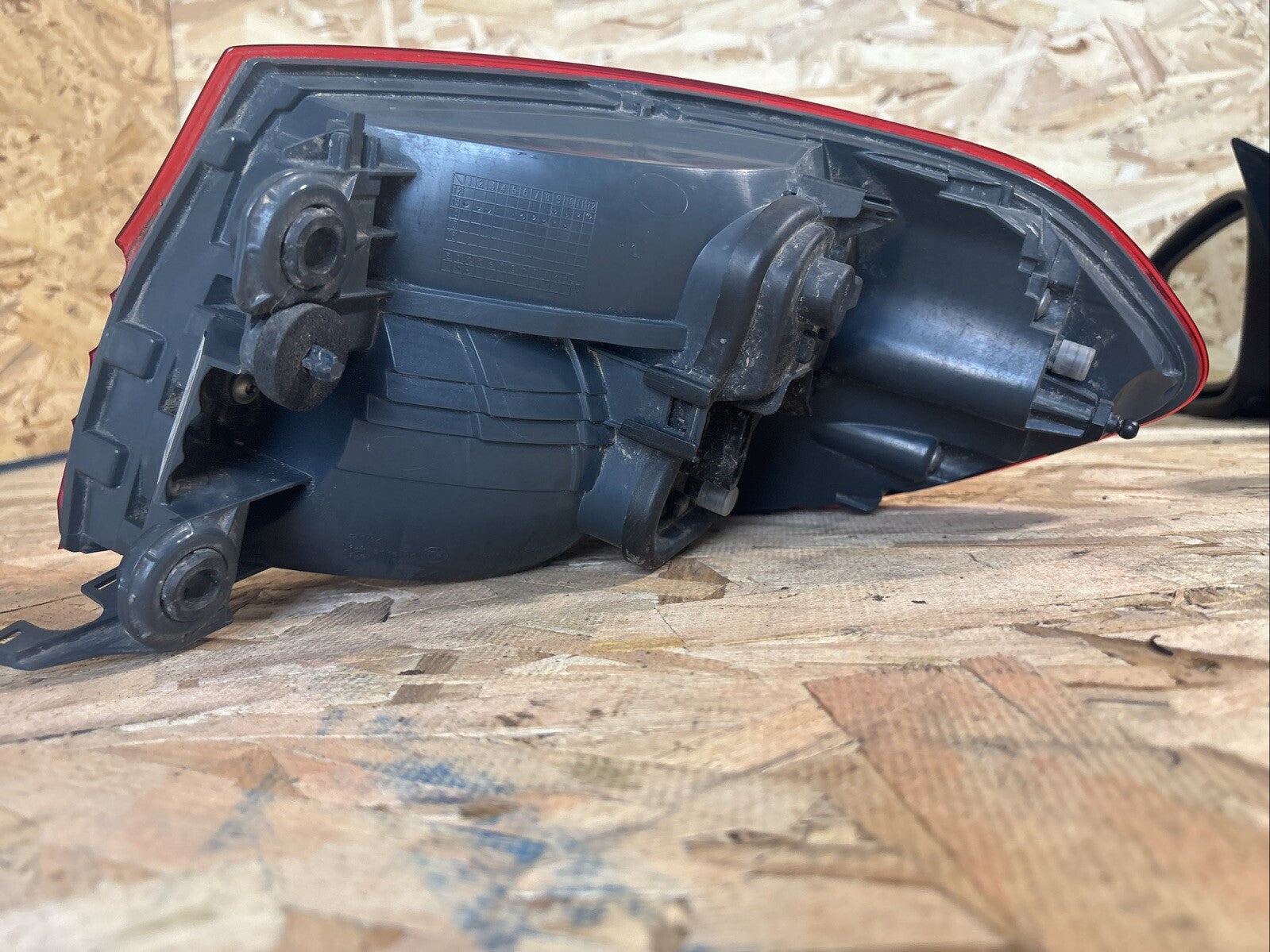 14-17 BMW F32 F82 F83 F33 F36 M4 REAR LEFT DRIVER SIDE OUTER TAIL LIGHT LAMP OEM