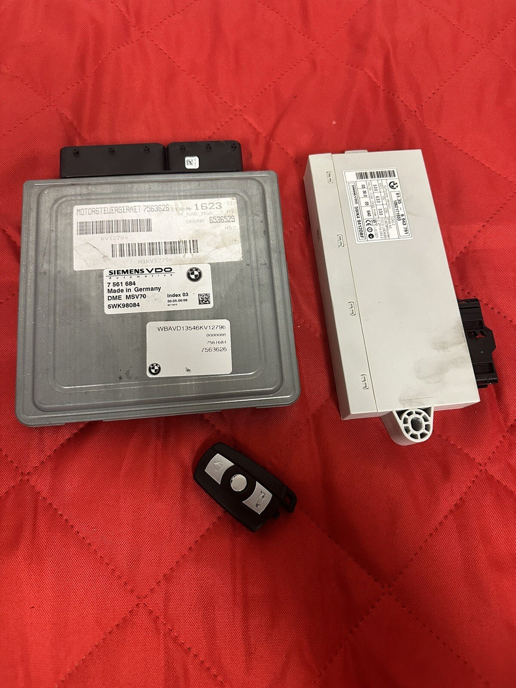 BMW E90 E91 E60 E61 3 5 SERIES 2.5i N52 ENGINE SET ECU DME MSV70 CAS2 OEM 756168