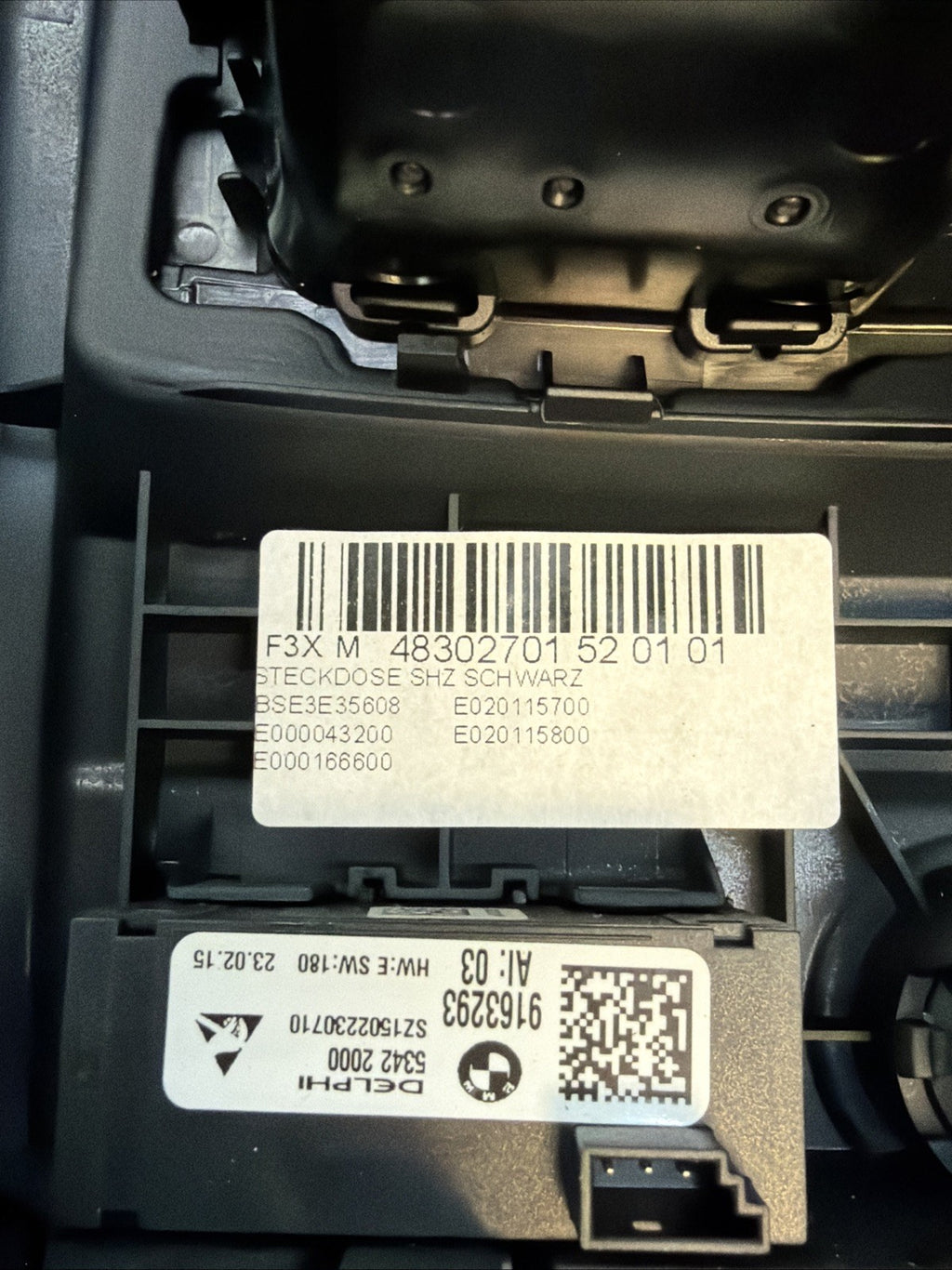 2012-2018 BMW F30/32 REAR CENTER CONSOLE BACK COVER PANEL W/AIR VENT 64229207330