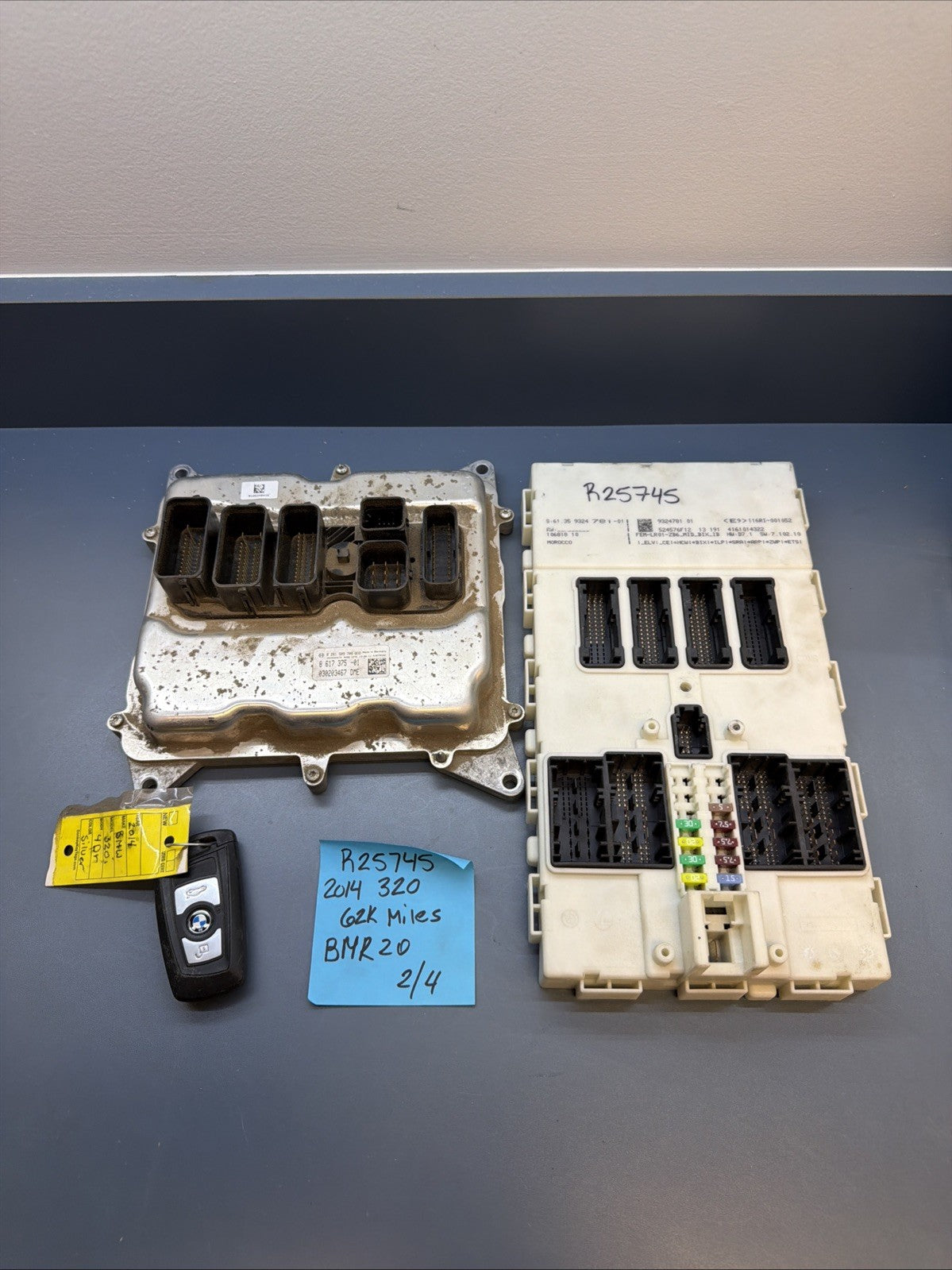 BMW F30 F31 F34 320i 328i ECU DME FEM CAS Set w/ Key N20 8617375 SET
