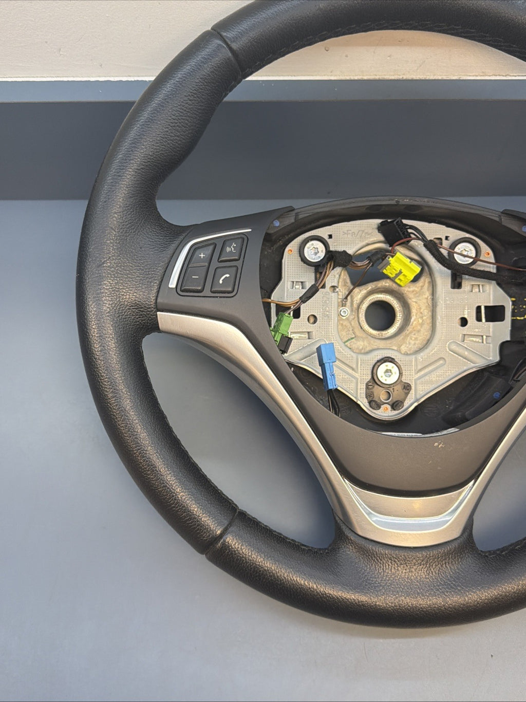 07-13 BMW X1 E84 Sport Steering Wheel Heated Leather W/O Paddles LCI OEM 6853133