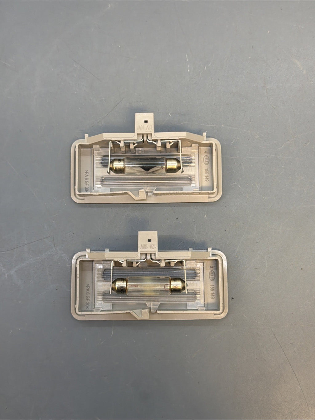 2007 - 2013 BMW X5 E70 XDrive 50i Sun Visor Lamp Light Set 6962011 OEM GREY