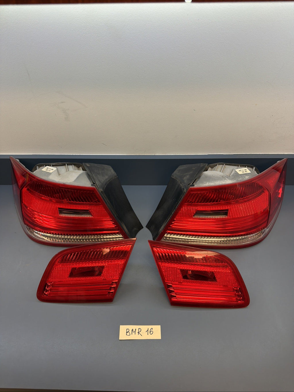 07-10 BMW E92 Tail Light Set Pre LCI Tail Light 7162300 7162299 7174403 7174404