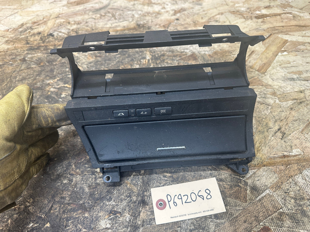 BMW 97-06 3 SERIES CONVERTIBLE BLACK STORAGE TRAY+FOLDING TOP SWITCH 8268887